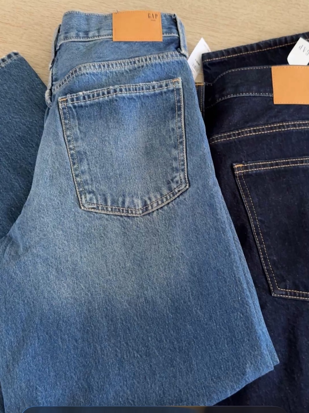Hailey Beiber x GAP jeans baggy loose jeans size 24